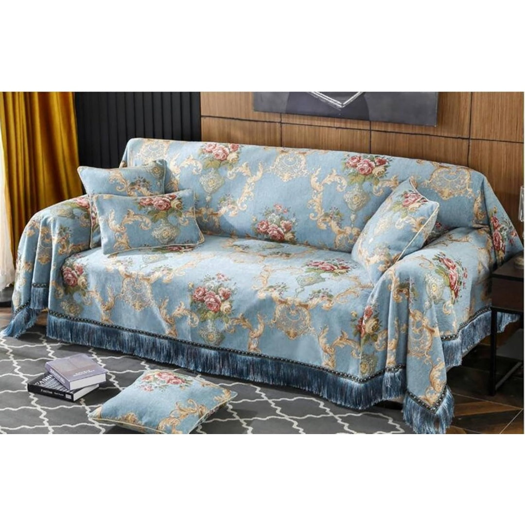 Divano confortevole blu con ante stile vintage